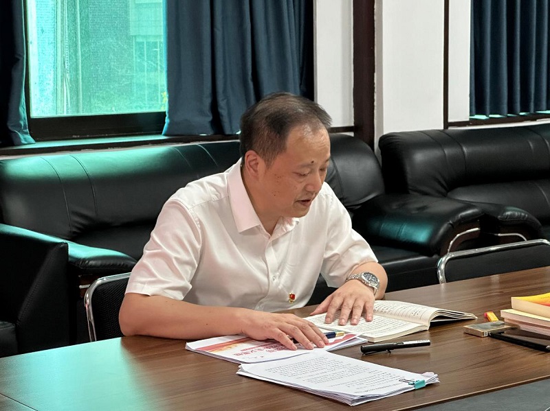 湖南糧油集團副董事長、總經(jīng)理劉浩英到匯東國際講主題教育專題黨課